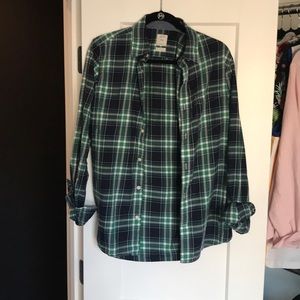 Gap medium boyfriend fit plaid shirt